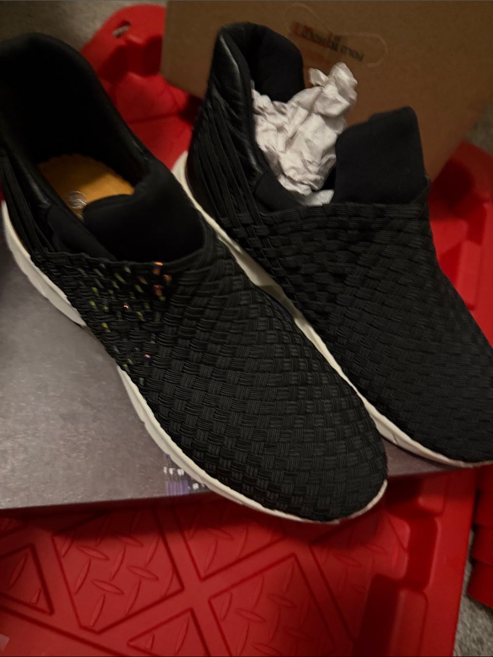 bernie mev. Black Woven Slip-On Sneakers with White Sole
